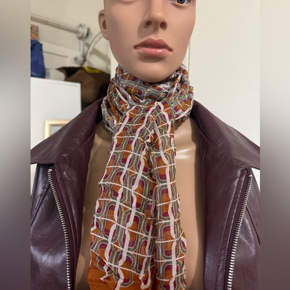 Stylish Multicolor Patterned Scarf - Picture 1 of 4